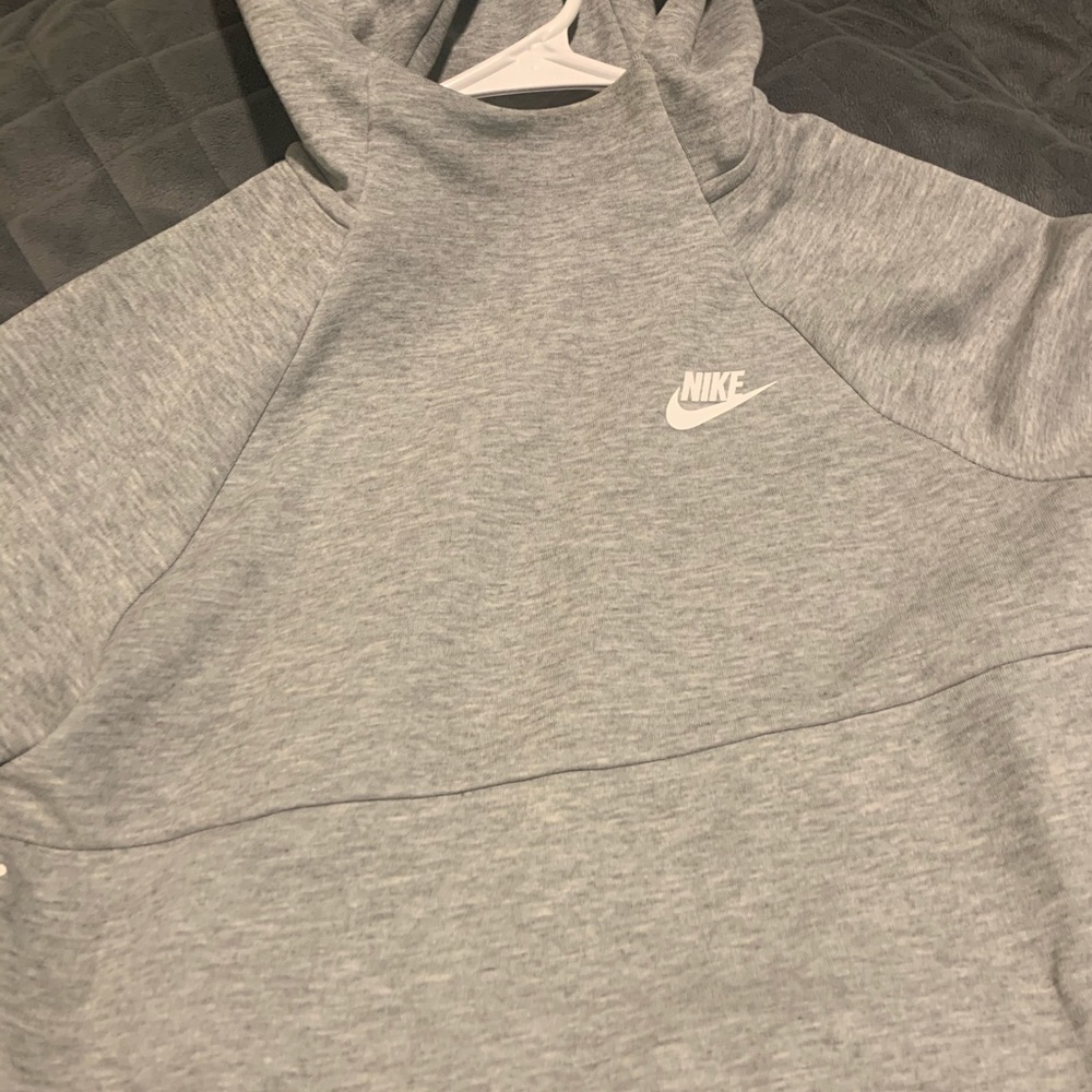 Nike xs crop high performance hoodie